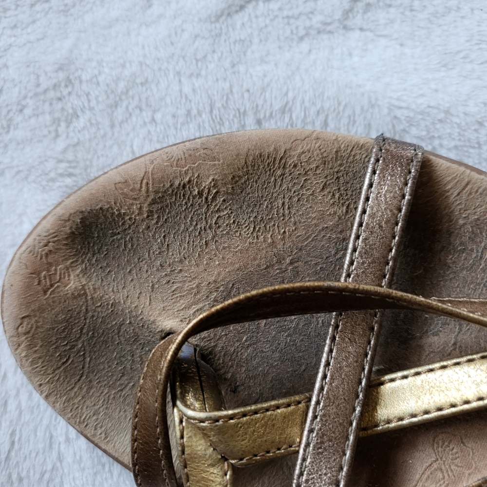 Merona sandals metallic straps low wedge US 9.5 - Picture 7 of 8